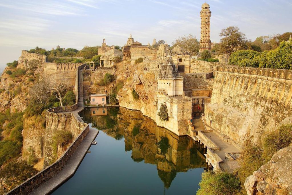 Udaipur to Chittorgarh taxi | Taxigroups | Udaipur